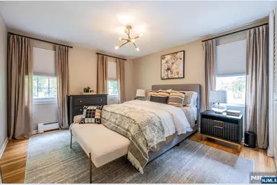 442 New York Avenue, Wyckoff Township, NJ 07481 - Photo 22