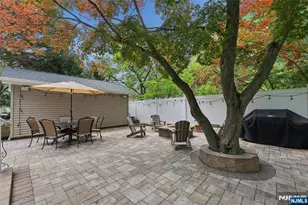 50 Whitman St, Haworth, NJ 07641 - Photo 18