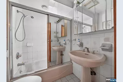 31 5th Street, Ridgefield Park, NJ 07660 - Photo 20