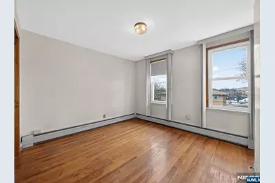 31 5th Street, Ridgefield Park, NJ 07660 - Photo 14