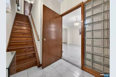 31 5th Street, Ridgefield Park, NJ 07660 - Photo 4