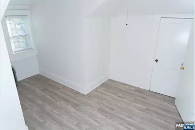 518 Monroe Street, Orange, NJ 07050 - Photo 8
