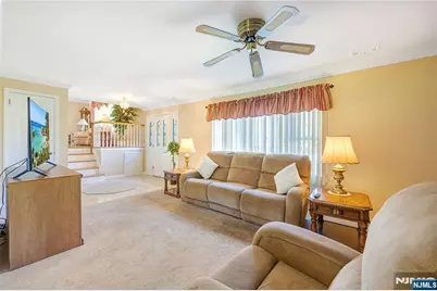 23 Slingerland Avenue, Pequannock Township, NJ 07440 - Photo 10