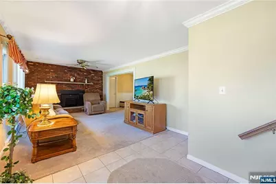 23 Slingerland Avenue, Pequannock Township, NJ 07440 - Photo 14