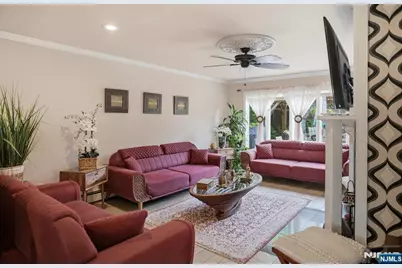 31 Knoble Place, Hawthorne, NJ 07506 - Photo 8