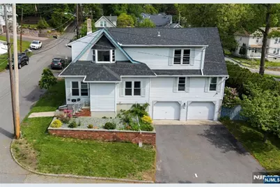 31 Knoble Place, Hawthorne, NJ 07506 - Photo 2