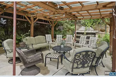 31 Knoble Place, Hawthorne, NJ 07506 - Photo 28