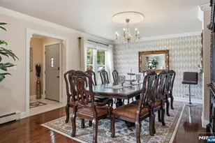 31 Knoble Pl, Hawthorne, NJ 07506 - Photo 6