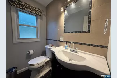 193 Midland Avenue 1st Fl #1st fl, Paramus, NJ 07652 - Photo 20