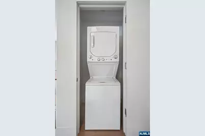 75 Midland Avenue 5 #5, Montclair, NJ 07042 - Photo 6