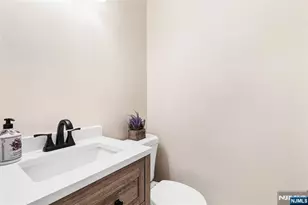 11196 Dell Pl 196, Stanhope, NJ 07874 - Photo 18