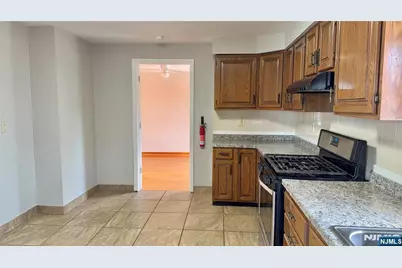 731 1st Street, Lyndhurst Township, NJ 07071 - Photo 2
