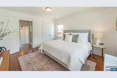 35 Howe Avenue, Montclair, NJ 07042 - Photo 30