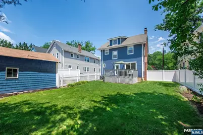 35 Howe Avenue, Montclair, NJ 07042 - Photo 48