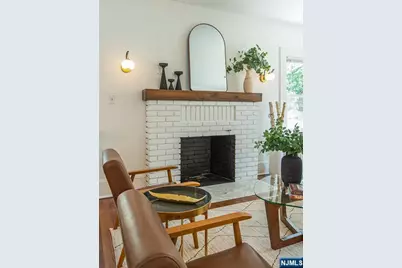 35 Howe Avenue, Montclair, NJ 07042 - Photo 14