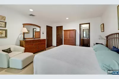 17 Wescott Street, Old Tappan, NJ 07675 - Photo 20