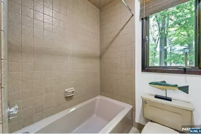 17 Wescott Street, Old Tappan, NJ 07675 - Photo 30