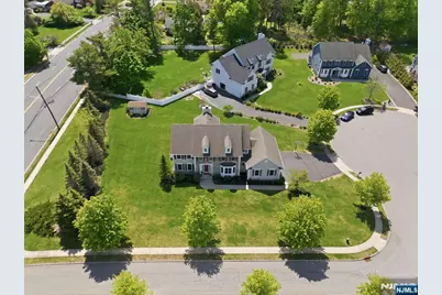 2 E David Drive, Hanover Township, NJ 07981 - Photo 4