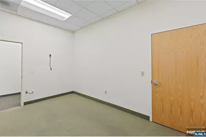 15 Union Avenue, East Rutherford, NJ 07073 - Photo 24