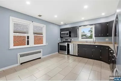 112 E Ackerman Avenue B Right Side #B right side, Emerson, NJ 07630 - Photo 6