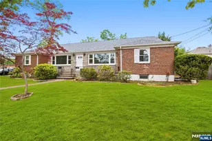 112 E Ackerman Ave B Right Side, Emerson, NJ 07630 - Photo 1