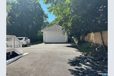 336 Cedar Avenue B #B, Ridgewood, NJ 07450 - Photo 12