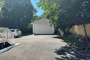 336 Cedar Ave B, Ridgewood, NJ 07450 - Photo 12