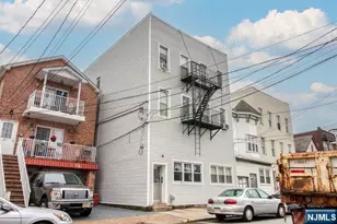 413 70th Street 5, Guttenberg, NJ 07093 - Photo 2