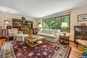 19 Rabbit Run, West Milford, NJ 07435 - Photo 6