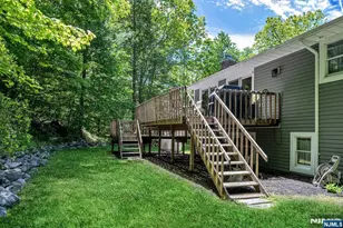 19 Rabbit Run, West Milford, NJ 07435 - Photo 28