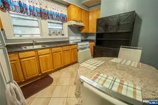 352 7th St, Newark, NJ 07107 - Photo 12