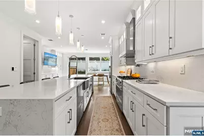 1480 15th Street B #B, Fort Lee, NJ 07024 - Photo 8