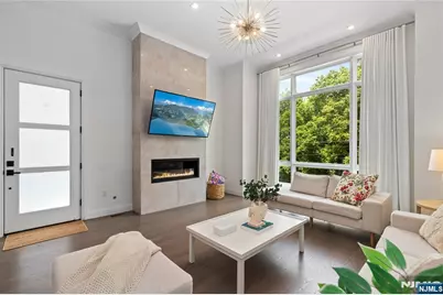 1480 15th Street B #B, Fort Lee, NJ 07024 - Photo 4