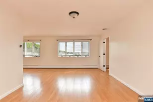 67 Park Row 2, Wallington, NJ 07057 - Photo 2
