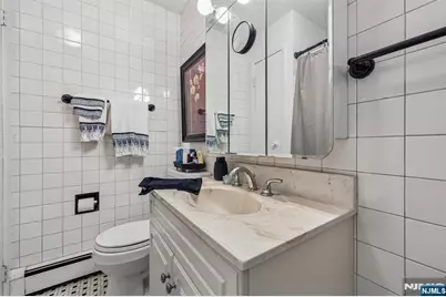 5 Park Avenue, Westwood, NJ 07675 - Photo 16