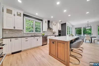 8 Lauren Pond Court, Demarest, NJ 07627 - Photo 16