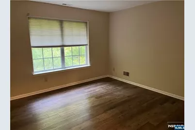 6-3 Vernon Court, Waldwick, NJ 07463 - Photo 6
