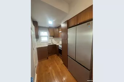 159 Division Avenue 2 #2, Garfield, NJ 07026 - Photo 4