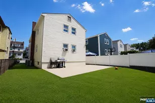 88 Manchester Pl, Newark, NJ 07104 - Photo 34