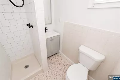 88 Manchester Place, Newark, NJ 07104 - Photo 30