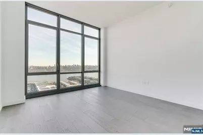 320 Adolphus Avenue 316 #316, Cliffside Park, NJ 07010 - Photo 8