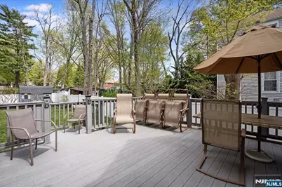 21 Grant Avenue, Roselle Park, NJ 07204 - Photo 18