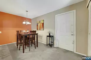 601 Lilac Ln, Mahwah, NJ 07430 - Photo 6