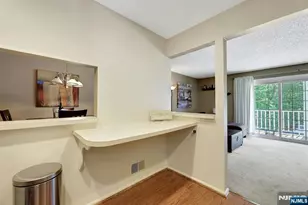 601 Lilac Ln, Mahwah, NJ 07430 - Photo 10