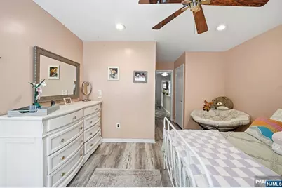 219 Pond Terrace 2B #2B, Washington Township, NJ 07676 - Photo 24
