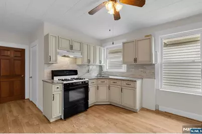 199 Hayward Place, Wallington, NJ 07057 - Photo 12