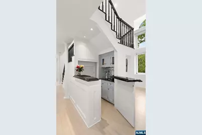 1101 Bloomfield Street, Hoboken, NJ 07030 - Photo 16