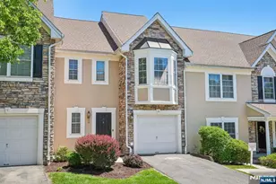 3 Peach Tree Ln, North Haledon, NJ 07508 - Photo 2