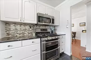 467 Magnolia Ct, Howell Township, NJ 07731 - Photo 12