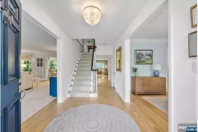 151 Valley View Avenue, Ridgewood, NJ 07450 - Photo 4